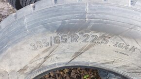 385/65R22,5 Apollo - 2