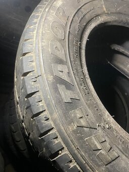 Letni oneu 215/70 r15 c - 2