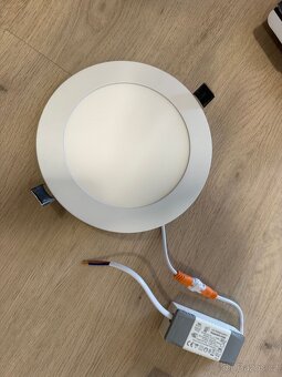LED bodovky Jiso 15kw - 2