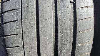 Letní pneu 275/35/19 Michelin - 2