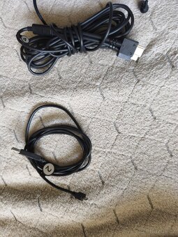 Prodám VR set PlayStation 4 - 2