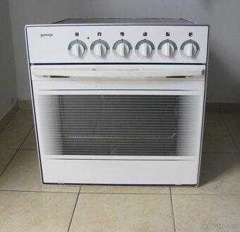 VESTAVNÁ TROUBA + SKLOKERAMICKÁ DESKA GORENJE - 2