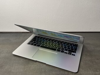 MacBook Air 13" 2017 128GB SSD / i5 / 8GB - DPH - 2