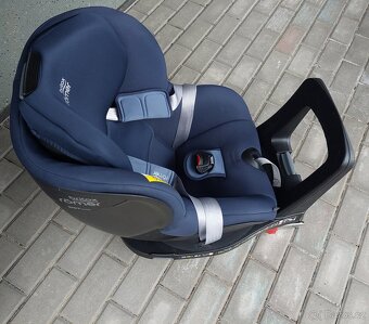 Autosedačka Britax Römer dualfix M i-size - 2