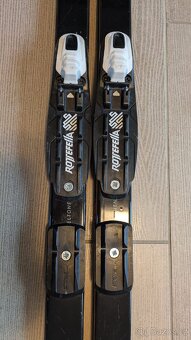 Prodám běžky Peltonen 148 cm - 2