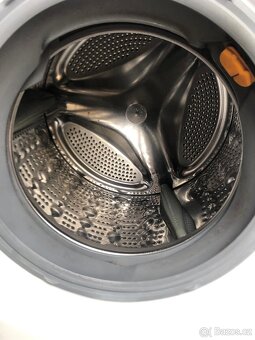 Pračka se sušičkou A+++ LG 10,5/7kg - plně funkční - 2