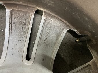 Peugeot 308 - orig. alu kolo. 2016 - 2