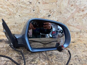 PRAVÉ ZPĚTNÉ ZRCÁTKO ŠKODA OCTAVIA 2 FAC. 6 PIN POŠKOZENÉ - 2