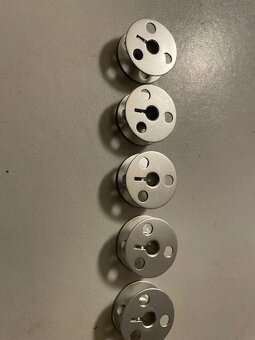 Niťové cívky k stroji JUKI - 2