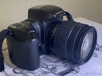 Pentax Z-50P + SMC Pentax FA 28-105mm f/4-5.6 – klasika v pe - 2