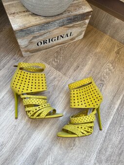 Jimmy Chooo kotníkové boty na podpatku, originál - 2