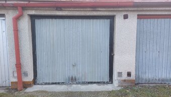 Pronájem garáže v Klatovech Pod Hůrkou - 2