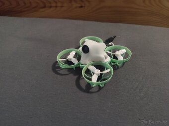 BETAFPV Dron Meteor 65 + 4 baterie + nabíječka + náhradní vr - 2