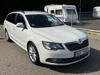 Škoda Superb 2.0 tdi - 2