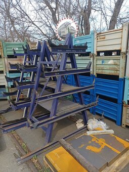 regál stromečkový s policemi - 2