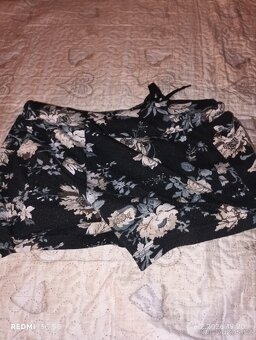 Dámské kraťasy - květované vzor - 2