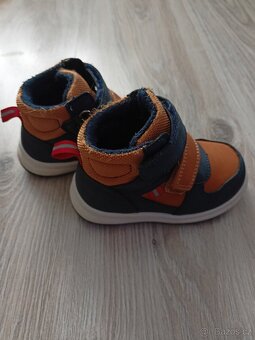 Vyšší tenisky, zateplené - 2