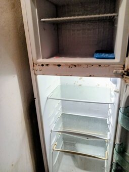 lednice z mrazakem - 2