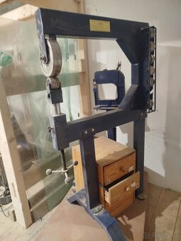 Válcovací stroj, tvářečka plechu - 2