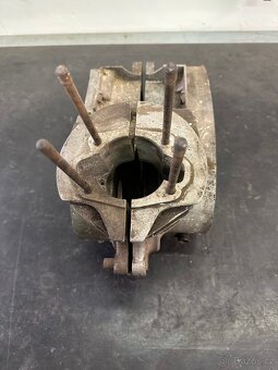 Kartery ČZ 175 skútr - 2