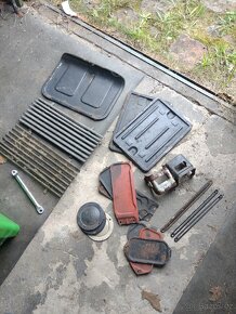 Škoda 100 náhradní díly - 2