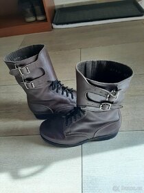 Vojenské Kanady hnědé vzor 62. - 2