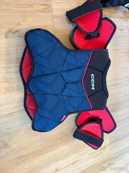 Hokejový chránič ramen CCM Next JR (Medium) - 2