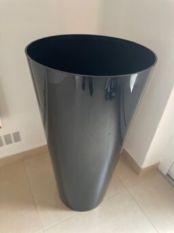 Vysoká podlahová váza - 2