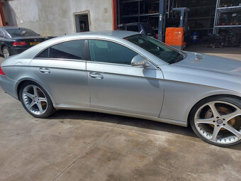 Mercedes Benz C219 CLS 320CDI 3,0CDI 165kw - 2