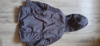 Zimní dívčí kabátek vel.104 - 2