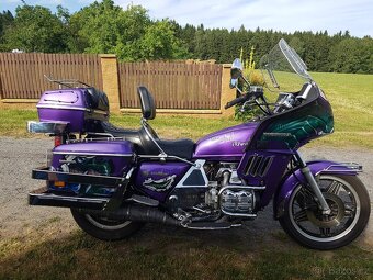 Honda Goldwing 1100 - 2