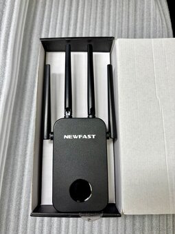 Newfast Wifi range extender - zesilovač přepínač frekvencí - 2