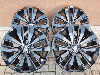 20" 5x120 VW AMAROK "TALCA" originál disky - 2