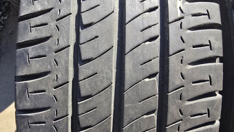 Letní pneu 235/65/16c Michelin - 2