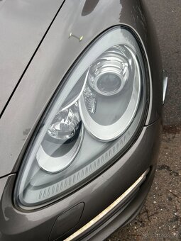 Porsche cayenne 958.1 2014 bi-xenony světla - 2