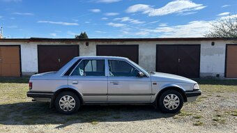 Mazda 323 1988 - 2