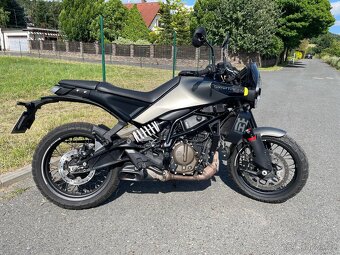 Husqvarna Svartpilen - 2