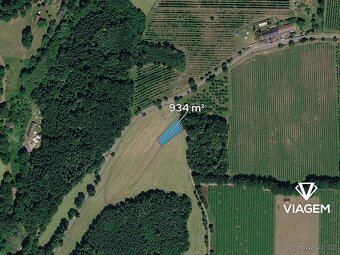 Pole 934 m², Podíl 50 % o výměře 467 m² - 2