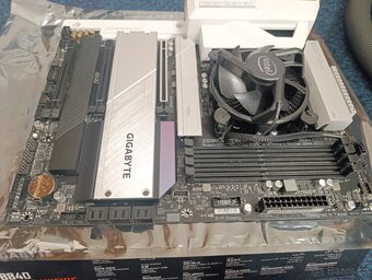GIGABYTE Z590 VISION G, + CPU Intel i5-11400 - 2