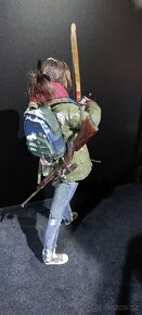 Ellie - The Last of Us custom figurka - 2