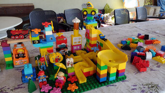 Velká sada Lego Duplo + kuličková a vlaková dráha – 3,4 kg - 2