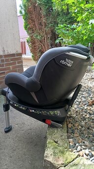 Autosedačka Britax Römer dualfix 2R - 2
