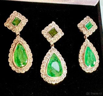 STAROŽITNÁ ZLATÁ SOUPRAVA SE SMARAGDY A DIAMANTY - 13,38 ct - 2