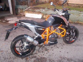 KTM 690 Duke - 2