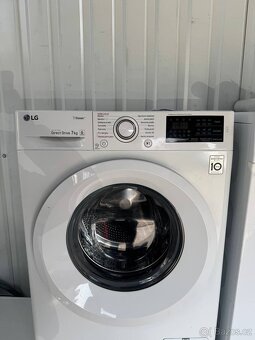 LG Direct Drive 7 kg Použita - 2