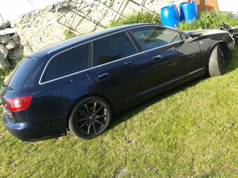 Audi A6 4F 3.0 TDI Quattro manuál - 2