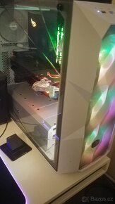 PC - AMD Ryzen 5 1600,32GB RAM, 3,2GHz, GTX 1080 Monitor - 2