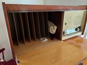 Rádio gramofon Suprafon - 2