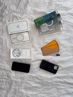 iPhone 13 mini 128 GB - 2