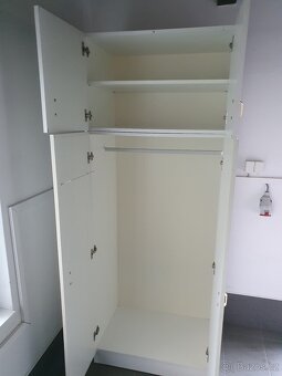 Šatní skříň bílá - 2